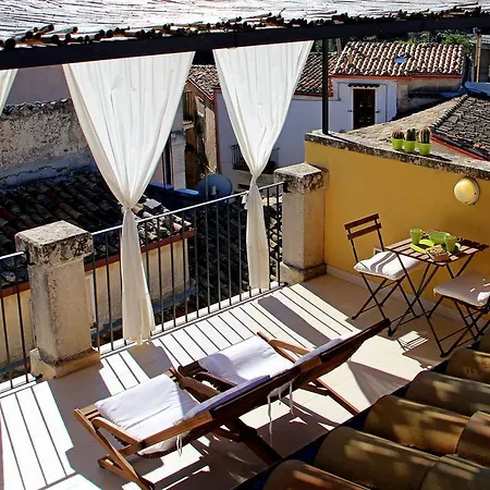 Bed & Breakfast Trinasicula Ibla 3*