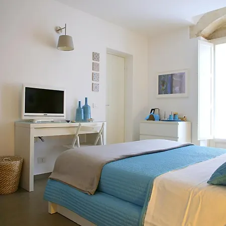 Trinasicula Ibla 3*